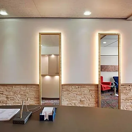 מלון Stadthotel Am Wasen 3*