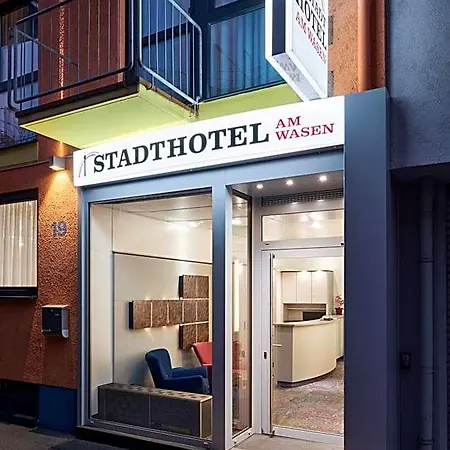מלון Stadthotel Am Wasen